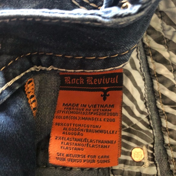 Rock Revival Jeans - Picture 5 of 7